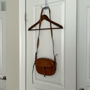 Fossil cross body bag